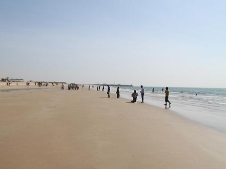 માંડવી બીચની એક તસવીરી ઝલક... માંડવી બીચની એક તસવીરી ઝલક...