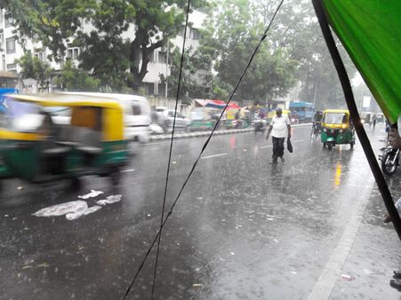 અમદાવાદમાં ભારે વરસાદ 