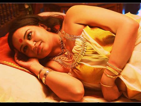 લીના લીના