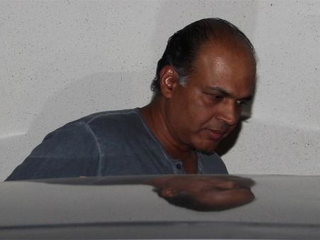 આશુતોષ ગોવારીકર આશુતોષ ગોવારીકર