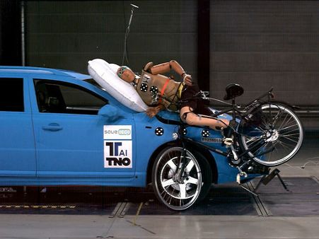 રાહદારી એરબેગ