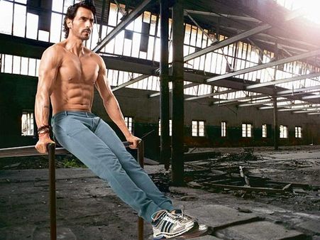 બહેતરીન અભિનેતા