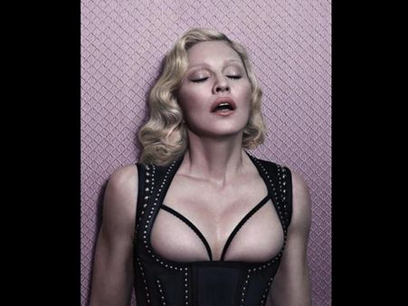 એમ્પલ સ્કિન શો