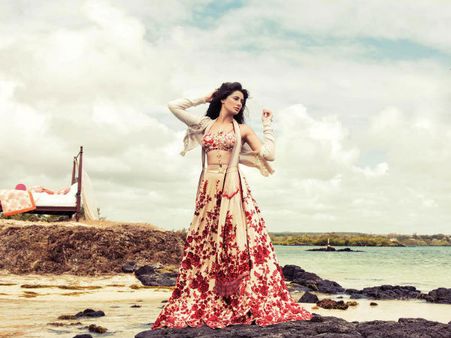 સિમ્પલી નરગિસ