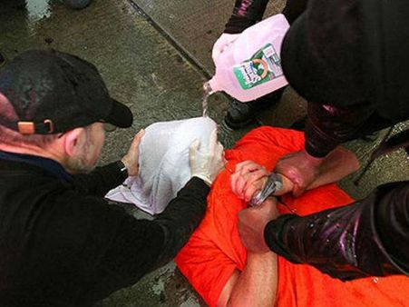 ઇંટ્રોગેશનના નામ પર ભયાવહતા