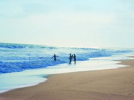 પીંગલેશ્વર બીચ