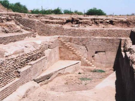 ધોળાવીરા