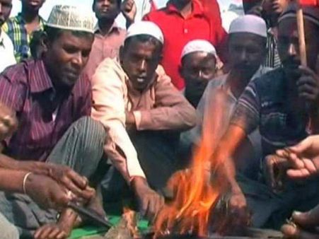 વલસાડમાં 700 જેટલા લોકોએ કર્યું ધર્મપરિવર્તન