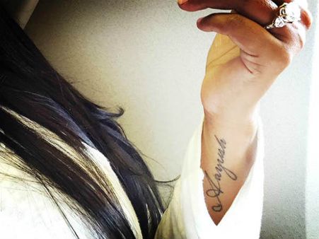 અર્પિતા દૂર