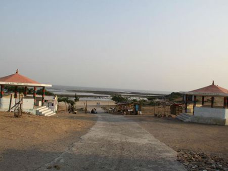 જૂનાગઢના સાર્ખેશ્વર બીચની રમણીય તસવીરો