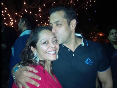 સલમાન ખાનની બર્થ ડે પાર્ટીની તસવીરી ઝલક