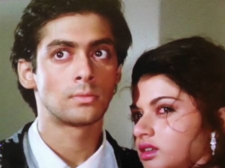 અભી મૂડ નહીં હૈ અભી મૂડ નહીં હૈ