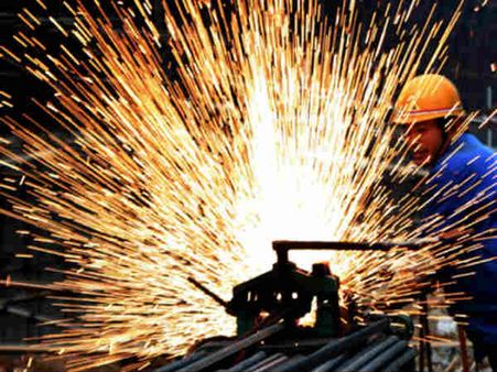 ભારતમાં 2015માં સ્ટીલ અને લોખંડ સેક્ટરમાં કેમ તેજી જોવા મળશે?