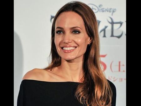 એંજેલિના જોલી એંજેલિના જોલી