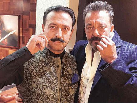 PICS : સંજૂએ એક વર્ષમાં 118 રજાઓ લીધી, જેલમાંથી બ્રેક લઈ પાર્ટી કરી...