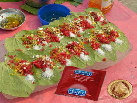 બિહારમાં અનોખો અખતરો, પાનની સાથે મળશે કોન્ડોમ