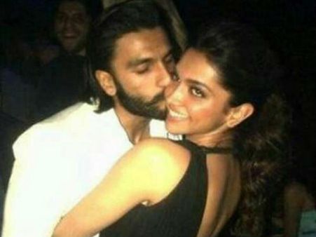 કિસિંગ ટાઇમ