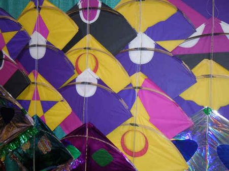 પતંગ મહોત્સવ શરૂ પતંગ મહોત્સવ શરૂ