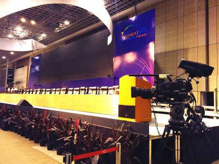 2. કયા સેક્ટરમાં ફોક્સ