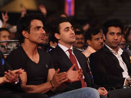 ઇમરાન ખાન ઇમરાન ખાન