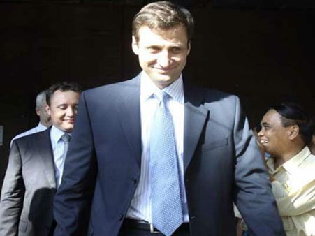 થોમસ વાજદા, યુએસ કાઉન્સિલ જર્નલ