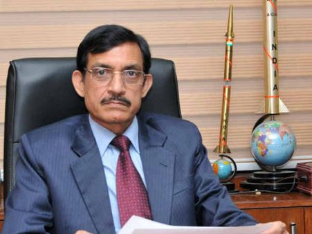 DRDO ચીફ અને અગ્નિ મિસાઇલના પ્રણેતા અવિનાશ ચંદ્રને શા માટે બરતરફ કરાયા?