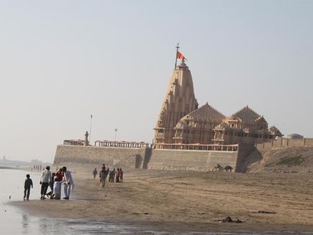 સોમનાથ મંદિર 