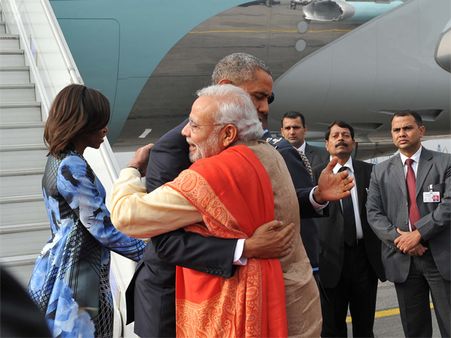 મોદીએ ઓબામા માટે તોડ્યો પ્રોટોકોલ