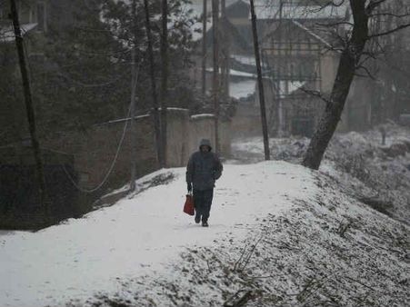 શ્રીનગરમાં બરફ વર્ષા