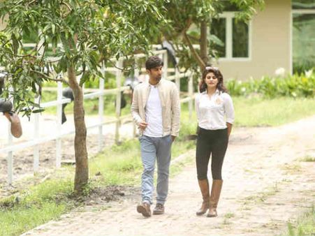 રણબીર-જેકલીન આવ્યા પાસે 