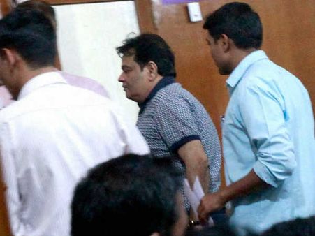 દાઉદના ભાઇની ધરપકડ