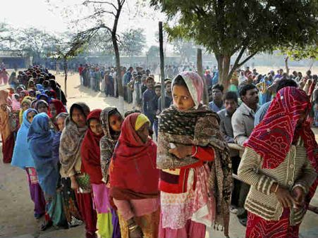 દિલ્હીમાં ચાલી રહ્યું છે મતદાન