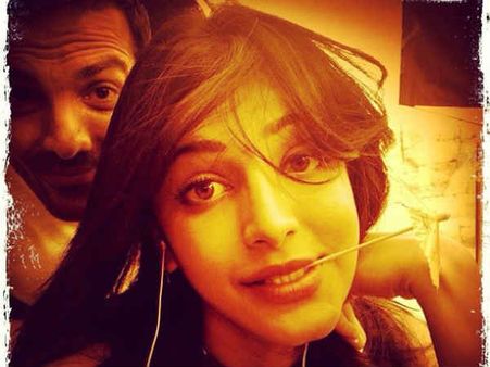 શ્રુતિ હસનની વણજોવાયેલી સેલ્ફી