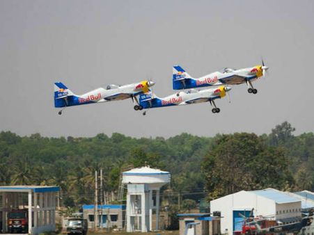 એરો ઇન્ડિયા શૉની શાનદાર શરૂઆત