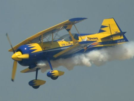 એરો ઇન્ડિયા 2015 શૉની દિલધડક તસવીરો એરો ઇન્ડિયા 2015 શૉની દિલધડક તસવીરો