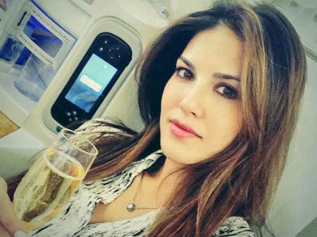 સની લિયોન