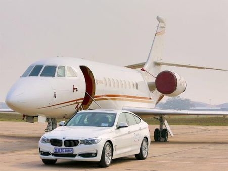 દિલ્હી હવાઇમથક પર VIP લોકો માટે BMW સર્વિસ