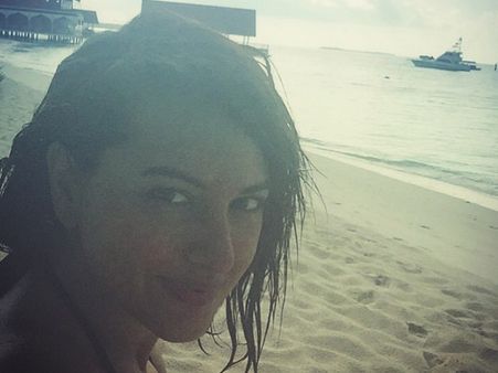 સોનાક્ષી નીકળી ફરવા 