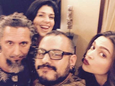 લેક મે ફેશન વીક 2015