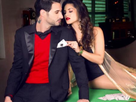 પતિ પણ નથી બાકાત