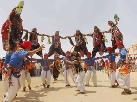 અડવાણી આવ્યા બકરાણા 