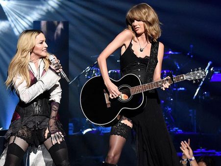 ટેલર સ્વિફ્ટે કર્યું મેડેના સાથે પરફોર્મ ટેલર સ્વિફ્ટે કર્યું મેડેના સાથે પરફોર્મ