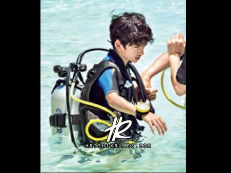 સ્કૂબાડાઇવિંગ અને ફિશિંગ પણ કરી સ્કૂબાડાઇવિંગ અને ફિશિંગ પણ કરી