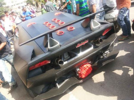 લેમ્બોર્ગીની કાર 