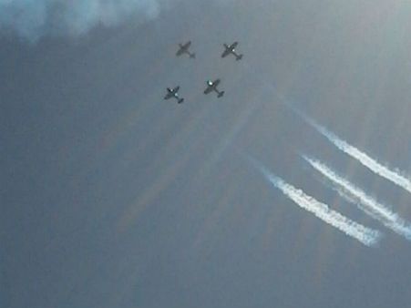 અમદાવાદના આકાશમાં જોવા મળ્યું વિમાની કરતબ