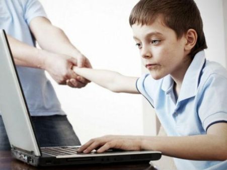 ઇન્ટરનેટની દુનિયાના ચોંકવનારા તથ્યો