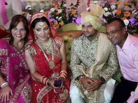 પરિવારજનો સાથે