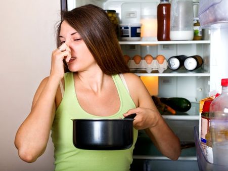 ભૂલીને પણ આ 15 વસ્તુઓ કદી ફ્રિઝમાં ના મૂકતા