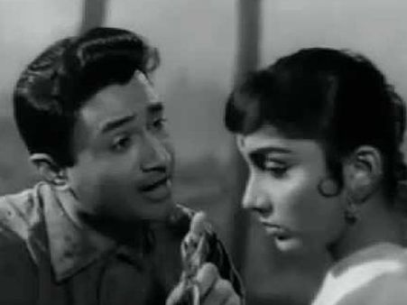 અભી ના જાવો છોડકર