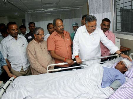 રાયપુરમાં મોદીના મંચ પડતા 55 લોકો ઘાયલ